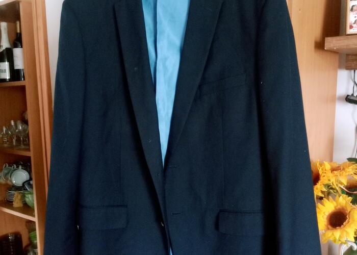 Grajewo ogłoszenia: marynarka, koszule 3x
 spodnie 2x garniturowe 
3 x krawat 
xl...