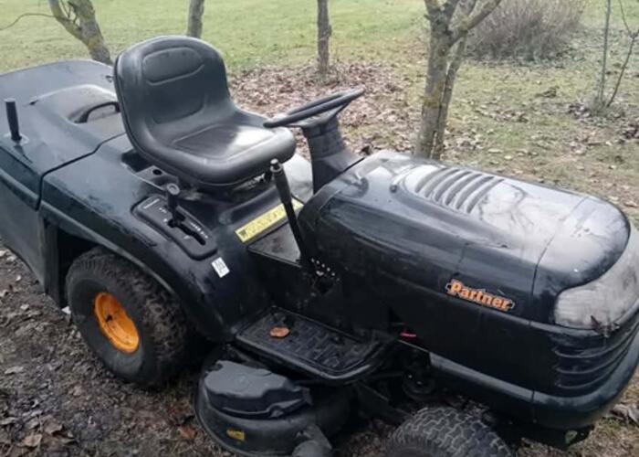 Grajewo ogłoszenia: Sprzedam traktorek kosiarkę 20 KM