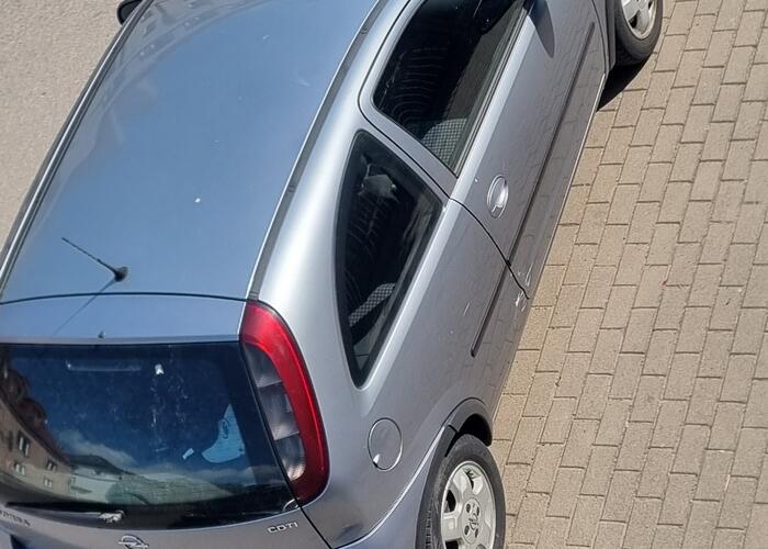 Grajewo ogłoszenia: Sprzedam Opel Corsa C 2004, przebieg 225012, stan dobry do wymiany...
